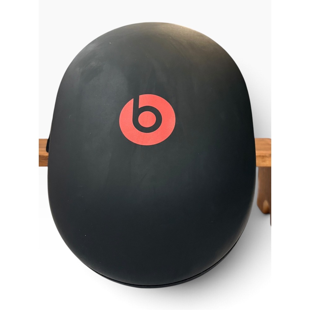 Beats by Dre Hardshell Headphone Carrying Case Black Red Logo Studio Solo